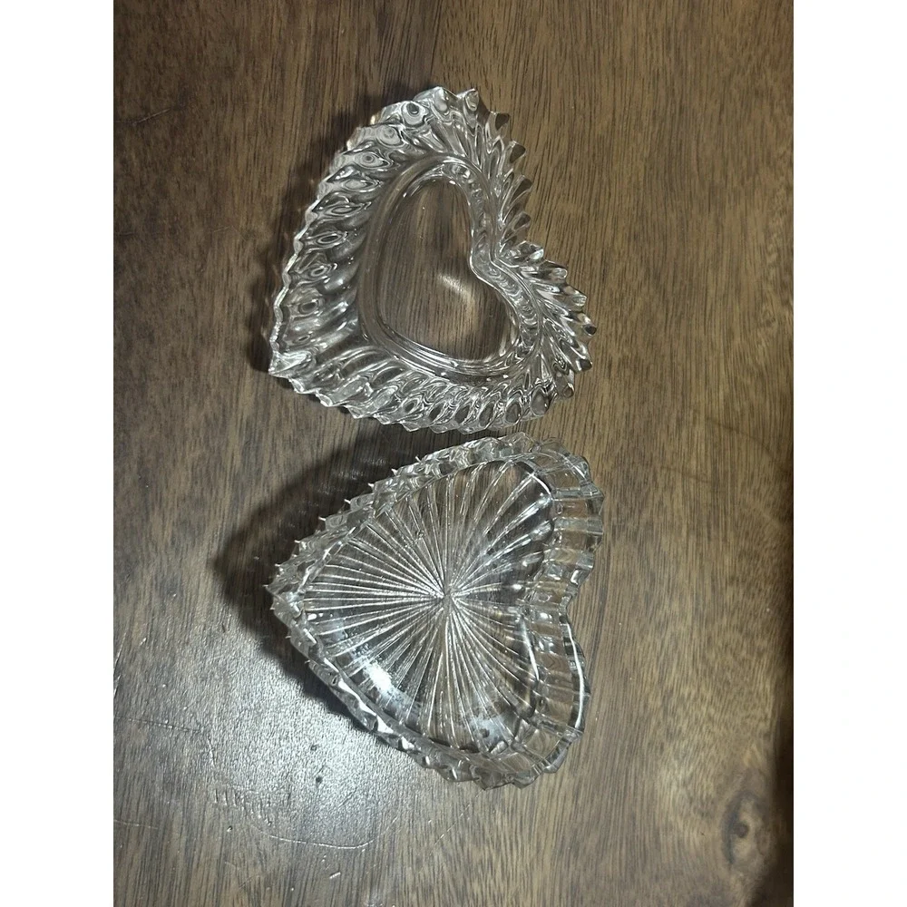 Clear Glass Heart Trinket Box Pre Owned
